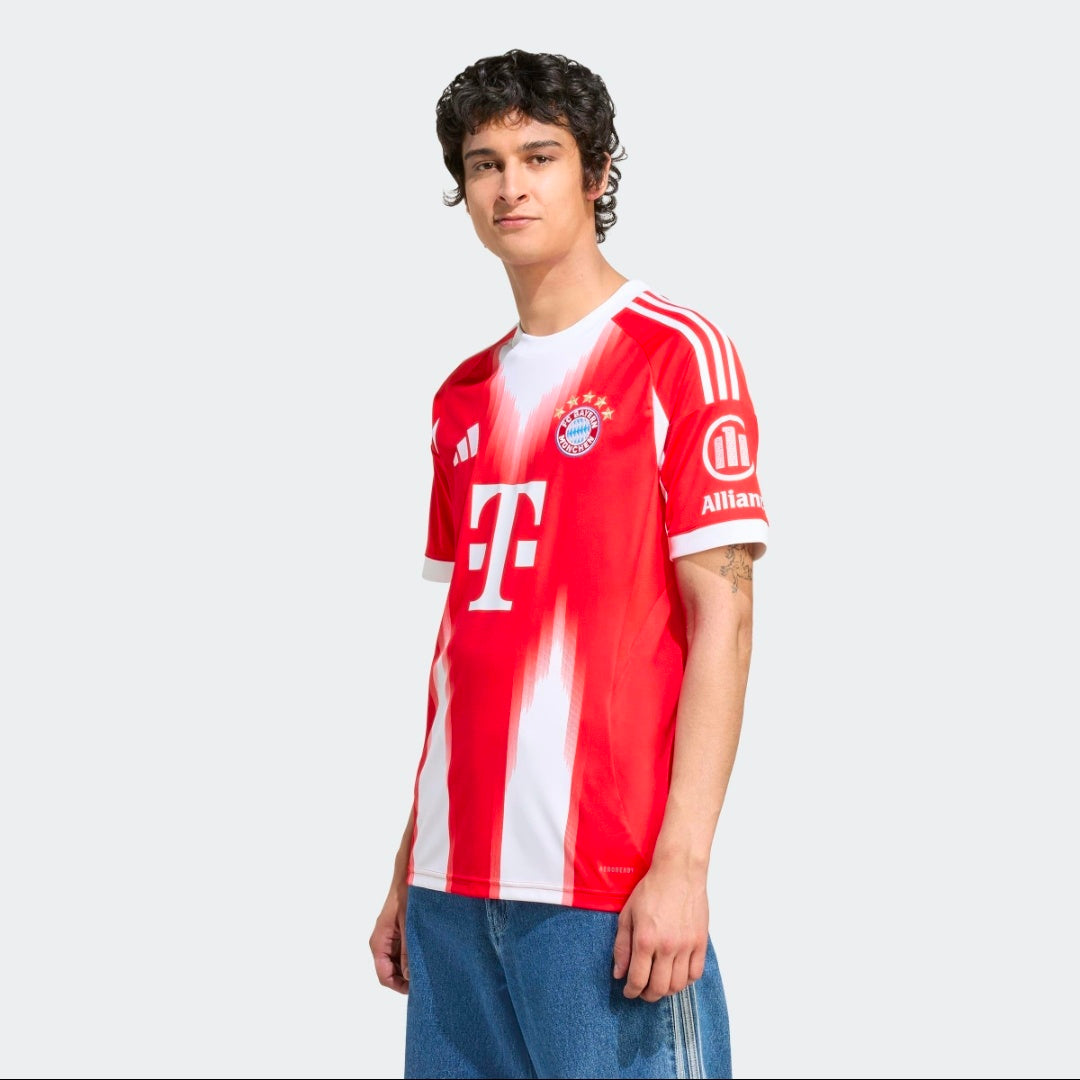 Bayern Munich 2025 Home Football Jersey