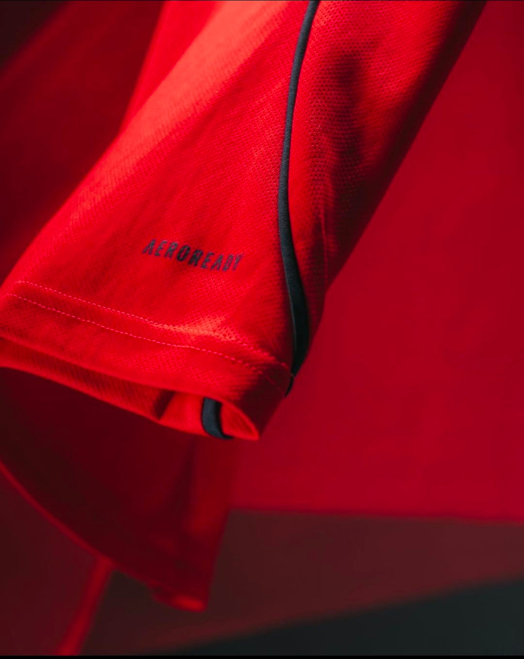 Manchester United 2025 Home Football Jersey